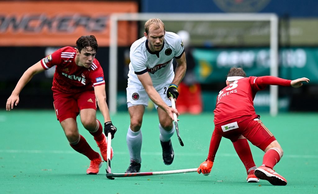 UHC and Dragons delight home fans as Mannheim and H&W win well 3 FFU0310215120