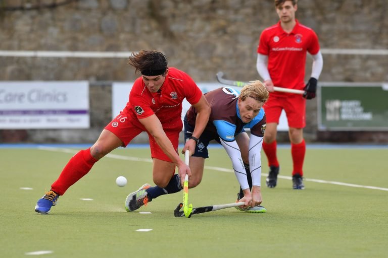 Home 9 Monkstowns Rory Nichols and TRRs James Walker battle for the ball Pic Adrian Boehm - Home - Dont Miss