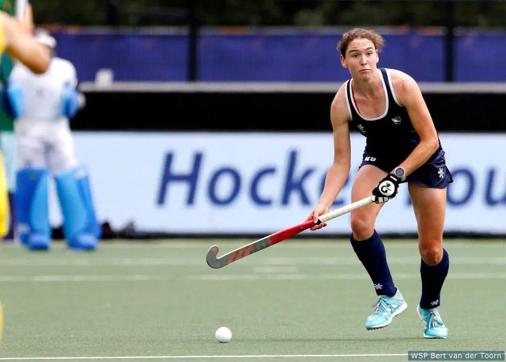 BT1906222SA5320 - Pro-League: Solid Performance Gives USA Win Over China - Trailing early in their second FIH Hockey Pro League game of the weekend at HC Rotterdam in The Netherlands, the No. 15 U.S. Women’s National Team produced a solid performance, including a composed second half, to secure the win over No. 13 China. After falling behind 6 minutes into the game, USA responded and equalized off a penalty stroke at the end of the first quarter before finding the game winner at the start of the third for the 2-1 victory.